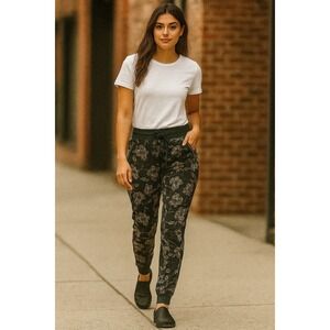 Athleta Trekki North Printed Jogger Pants Women's Size 2 Floral Zip Pockets‎